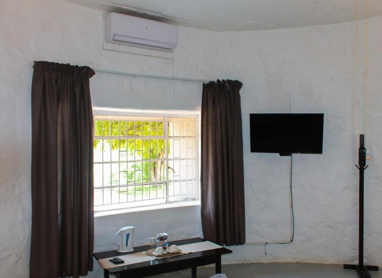 Three Bridges B&B Hoedspruit Phòng bức ảnh